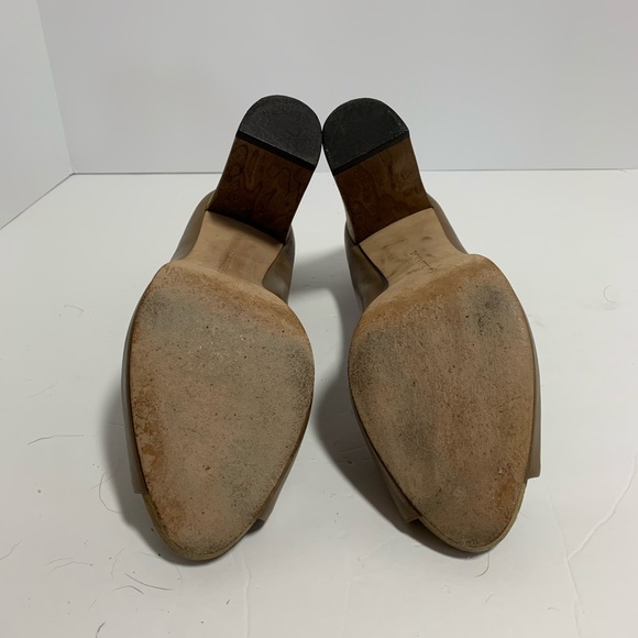 Banana Republic Leather Peep Toe Pump Heel… - Picture 3 of 8